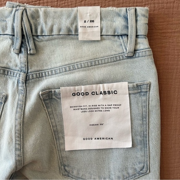 Good American Good Classic Indigo 120 Raw Hem Distressed Jeans, size 2/26 - Picture 10 of 15